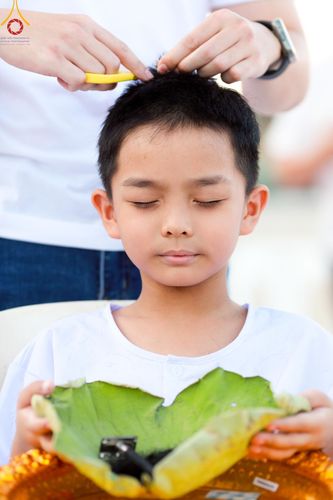 ภาพ No.132705:พิธีปลงผมยุวธรรมทายาท รุ่นที่ 32 มัชฌิมธรรมทายาท รุ่นที่ 28 ณ ลานธรรม วัดพระธรรมกาย วันเสาร์ที่ 30 มีนาคม พ.ศ. 2567