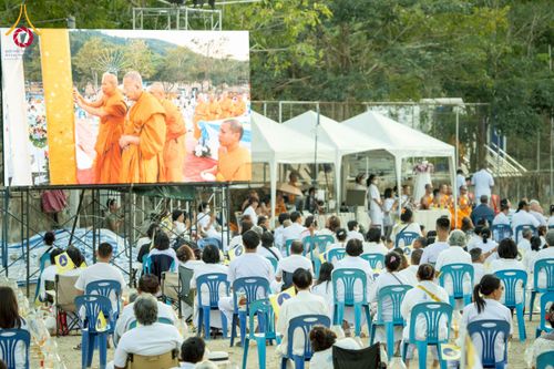 ภาพ No.275142:วันอาทิตย์ที่ 30 พฤศจิกายน พ.ศ. 2568 พิธีตอกเสาเข็ม "สร้างองค์พระเจดีย์เพื่อสร้างสันติภาพโลก" ต้นสุดท้าย ณ ศูนย์ปฏิบัติธรรมระยอง (บ้านช่องลม)