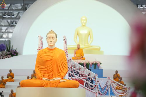 ภาพ No.341958:วันพุธที่ 29 กรกฎาคม พ.ศ. 2569 พิธีประดิษฐานพระบรมสารีริกธาตุภายในเกศดอกบัวตูมองค์พระธรรมกายเพื่ออัญเชิญไปประดิษฐาน  วัดพุทธสันติวัน ธรรมชัย เมืองนาคปูร์ รัฐมหาราษฏระ ประเทศอินเดีย ณ  วัดพระธรรมกาย จ.ปทุมธานี