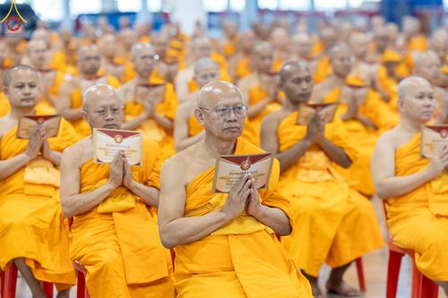 ภาพ No.182828:พิธีปฎิบัติธรรมและพิธีรับมอบต้นสมบัติจักรพรรดิ วันอาทิตย์ที่ 15 ธันวาคม พ.ศ. 2567 ณ สภาธรรมกายสากล วัดพระธรรมกาย
