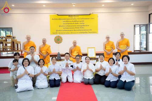 ภาพ No.276747:วันเสาร์ที่ 6 ธันวาคม พ.ศ. 2568 พิธีมุทิตาสักการะ เนื่องในโอกาสที่พระเดชพระคุณพระพรหมดิลก เจ้าอาวาสวัดสามพระยา วรวิหาร เมตตาเป็นประธานในพิธีตั้งฐานานุกรมใน พระราชวิเทศวชิรเวที (บัณฑิต วรปญฺโญ) ผู้ช่วยเจ้าอาวาสวัดพระธรรมกาย (ไวโรจน์ วิโรจโน) ผู้ช่วยเจ้าอา