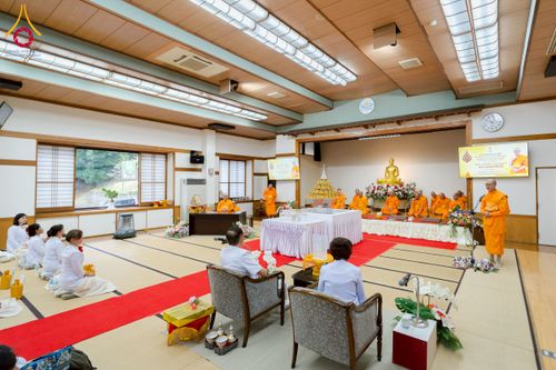 ภาพ No.221025:วันที่ 13 เมษายน พ.ศ. 2568 พิธีโปรยรัตนชาติปฐมเริ่มสถาปนาเจดีย์ และ พิธีเปิดหมู่บ้านปฏิบัติธรรม เพื่อการบรรลุธรรม ณ วัดป่าธรรมกายนานาชาติโทชิหงิ  ประเทศญี่ปุ่น