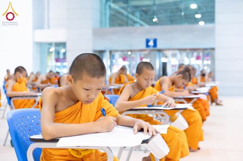 ภาพ No.219758:วันที่ 22-24 เมษายน พ.ศ. 2568 สอบบาลีสนามหลวง ครั้งที่ 2 คณะสงฆ์ภาค 1 (นนทบุรี, ปทุมธานี, สมุทรปราการ) สนามสอบวัดพระธรรมกาย อำเภอคลองหลวง จังหวัดปทุมธานี