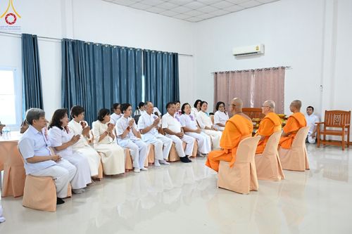 ภาพ No.172542:พิธีทอดกฐินเพื่อสร้าง "ลานเอนกประสงค์พญานาค 4 ตระกูล" วันที่ 15 พฤศจิกายน พ.ศ.2567 ณ พุทธอุทยานนานาชาติ อ.โพนพิสัย จ.หนองคาย