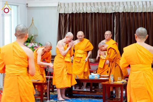 ภาพ No.238729:วันเสาร์ที่ 16 สิงหาคม พ.ศ. 2568 สัมมนาคณะสงฆ์โครงการกฐินสามัคคี 30,000 วัดทั่วไทย เพื่อฟื้นฟูพระพุทธศาสนา ณ แผ่นดินทอง พระมหาเจดีย์ทัตตชีโว ศูนย์อบรมเยาวชนกาญจนบุรี