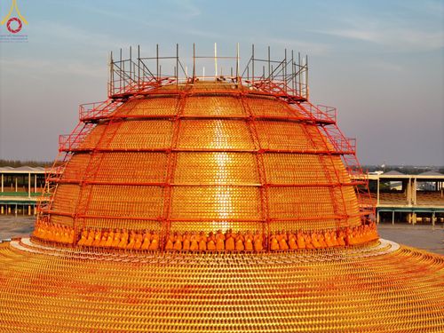 ภาพ No.194555:พิธีปฐมเริ่มสุวรรณรังสรรค์มหาธรรมกายเจดีย์ วันจันทร์ที่ 13 มกราคม พ.ศ. 2568 ณ มหาธรรมกายเจดีย์ วัดพระธรรมกาย จ.ปทุมธานี