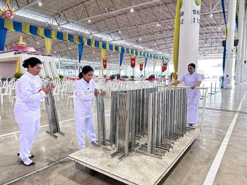 ภาพ No.150641:V.44 เพื่อพ่อ ภาพเตรียมงาน ปฎิบัติงาน ของเจ้าหน้าที่ อาสาสมัคร ทุกสถานะ เพื่อความสำเร็จ ในงานวันธรรมชัย วันอังคารที่ 27 สิงหาคม พ.ศ. 2567