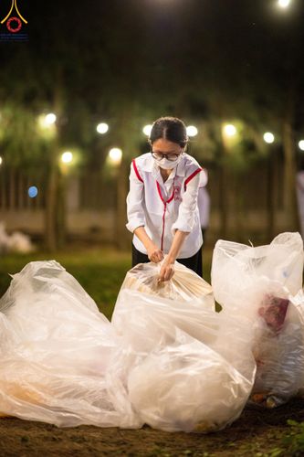 ภาพ No.108321:V.5 ทุ่มพลัง การเตรียมงาน เก็บงาน การรับบุญของเจ้าหน้าที่หน่วยงานต่างๆ เพื่อโครงการธรรมยาตรา กตัญญูบูชามหาปูชนียาจารย์ พระมงคลเทพมุนี (สด จนฺทสโร) พระผู้ปราบมาร อนุสรณ์สถาน 7 แห่ง ปีที่ 12 ระหว่างวันที่ 2 - 31 มกราคม พ.ศ. 2567