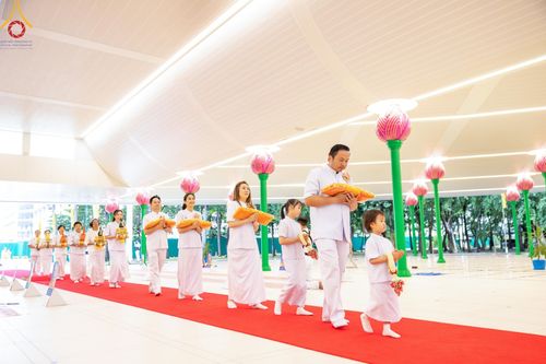 ภาพ No.156723:พิธีบรรพชาอุปสมบท ธรรมทายาท โครงการอุปสมบทหมู่บูชาธรรมครบรอบ 107 ปี วันครูผู้ค้นพบวิชชาธรรมกาย ณ โบสถ์พระไตรปิฏก วัดพระธรรมกาย วันเสาร์ที่ 14 กันยายน พ.ศ. 2567