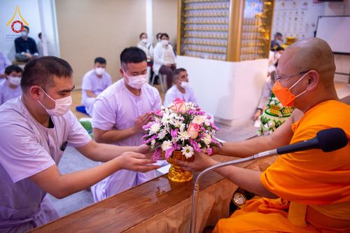 ภาพ No.68111:พิธีบรรพชาสามเณร รุ่นที่ 9 ประจำปี 2565 ณ วัดพระธรรมกายฮ่องกง ประเทศสาธารณรัฐประชาชนจีน วันที่ 24 ธันวาคม พ.ศ. 2565