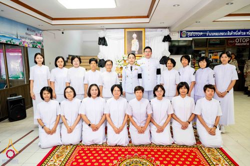 ภาพ No.337229:วันที่ 13-27 มิถุนายน พ.ศ.2569 พสกนิกรอำเภอคลองหลวง จัดพิธีบำเพ็ญกุศลสวดพระอภิธรรม อุทิศถวายพระกุศลแด่สมเด็จพระเจ้าลูกเธอ เจ้าฟ้าพัชรกิติยาภาฯ