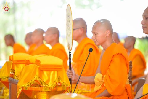ภาพ No.327122:วันศุกร์ที่ 1 พฤษภาคม พ.ศ.2569 พิธีทอดผ้าป่า โปรยรัตนชาติ ตอกเสาเข็มมงคลต้นแรก สถาปนา “องค์พระเจดีย์เพื่อสร้างสันติภาพโลก” (แห่งแรกของภาคอีสาน) ณ ธุดงคสถานอำนาจเจริญ  อ.เมือง จ.อำนาจเจริญ