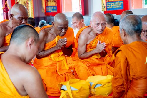 ภาพ No.340799:วันอาทิตย์ที่ 25 กรกฎาคม พ.ศ. 2569 พิธีบรรพชาอุปสมบทหมู่โครงการบรรพชาอุปสมบทหมู่ รุ่นเข้าพรรษา ประจำปี 2569   ณ พัทธสีมา วัดดอกไม้ อ.บางปะหัน พระนครศรีอยุธยา