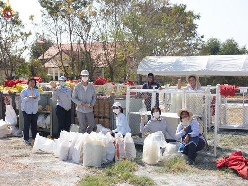 ภาพ No.204064:V.52 สารพัดV สารพัดดี ที่วัดสองพี่น้อง ในโครงการธรรมยาตรา กตัญญูบูชา มหาปูชนียาจารย์ พระมงคลเทพมุนี(สด จนฺทสโร) พระผู้ปราบมาร อนุสรณ์สถาน 7 แห่ง ปีที่ 13 ระหว่างวันที่ 2-31 มกราคม พ.ศ. 2568