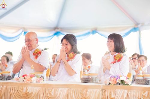 ภาพ No.259357:วันอาทิตย์ที่ 12 ตุลาคม พ.ศ. 2568 พิธีทอดกฐินบรมจักรพรรดิ สร้างอุโบสถ 82 ปี บูชาธรรมหลวงพ่อธัมมชโย ณ วัดพระธรรมกายแคลิฟอร์เนีย ประเทศสหรัฐอเมริกา 