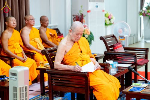 ภาพ No.238715:วันเสาร์ที่ 16 สิงหาคม พ.ศ. 2568 สัมมนาคณะสงฆ์โครงการกฐินสามัคคี 30,000 วัดทั่วไทย เพื่อฟื้นฟูพระพุทธศาสนา ณ แผ่นดินทอง พระมหาเจดีย์ทัตตชีโว ศูนย์อบรมเยาวชนกาญจนบุรี