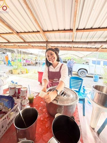 ภาพ No.211187:วันเสาร์ที่ 15 มีนาคม พ.ศ. 2568  การเตรียมงานของเจ้าหน้าที่ เพื่องานฉลองปทุมเจดีย์ ณ ศูนย์อบรมเยาวชนปัตตานี