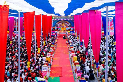 ภาพ No.176219:พิธีทอดกฐินสมทบ โดยมูลนิธิธรรมกาย ในนามหลวงพ่อธัมมชโย ณ วัดสัทธนารามา บานา วิหาร เมืองไดยุน รัฐอรุนาจาลประเทศ ประเทศอินเดีย วันที่ 15 พฤศจิกายน พ.ศ. 2567