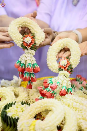 ภาพ No.251299:วันที่ 10 ตุลาคม พ.ศ. 2568 พิธีปฏิบัติธรรม ในวันคล้ายวันเกิด 141 ปี พระมงคลเทพมุนี (สด จนฺทสโร) พระผู้ปราบมาร ณ สภาธรรมกายสากล วัดพระธรรมกาย