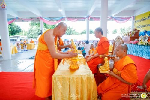 ภาพ No.236536:วันพุธที่ 30 กรกฏาคม  พ.ศ. 2568 พิธีถวายมหาสังฆทาน 81 วัด 81 ปี หลวงพ่อธัมชโย ครั้งที่ 2  ณ ศูนย์ปฏิบัติธรรมสวนผึ้ง ต.ท่าเคย อ.สวนผึ้ง จ.ราชบุรี