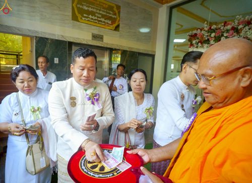 ภาพ No.261517:วันที่ 26 ตุลาคม พ.ศ. 2568 พิธีทอดกฐินสามัคคีไทย-เมียนมา บูชาธรรมอายุวัฒนมงคล 81 ปี หลวงพ่อธมฺมชโย ณ วัดมินจาวน์ ประเทศสาธารณรัฐแห่งสหภาพเมียนมา 