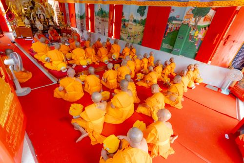 ภาพ No.231835:วันเสาร์ ที่ 5 กรกฎาคม พ.ศ. 2568 พิธีบรรพชา อุปสมบท โครงการอุปสมบท บูชาธรรมมหาปูชนียาจารย์ รุ่นเข้าพรรษา ณ วัดเกาะแก้วประชานุรักษ์ อ.วังทอง  จ.พิษณุโลก