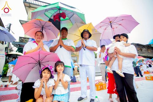 ภาพ No.226123:วันอาทิตย์ที่ 25 พฤษภาคม พ.ศ. 2568 พิธีตักบาตรพระ 1,000 รูปเมืองตรัง ครบรอบ 110 ปี เมืองทับเที่ยง ถวายเป็นพุทธบูชา ถวายเป็นพระราชกุศลแด่รัชกาลที่ 10 และอุทิศส่วนกุศลแด่อดีตเจ้าเมืองตรัง และบรรพบุรุษ ณ บริเวณหน้าศาลากลางจังหวัดตรัง ถนนพระราม 6