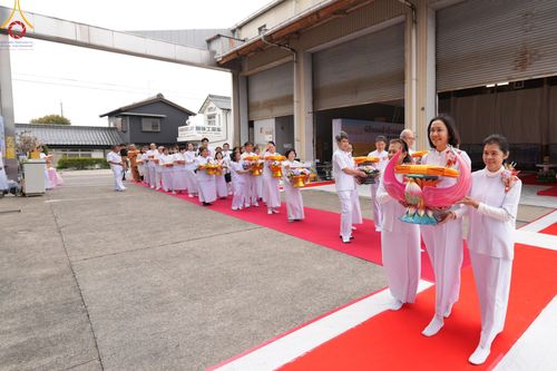 ภาพ No.133064:พิธีทอดผ้าป่าสามัคคีฉลองครบ 13 ปี วัดพระธรรมกายไอจิ แด่คณะพระภิกษุสงฆ์ 12 วัด ศูนย์สาขาทั่วภาคพื้นญี่ปุ่น วันที่ 31 มีนาคม พ.ศ. 2567