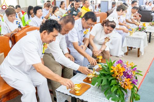 ภาพ No.87357:พิธีถวายสังฆทาน 323 วัด 4 จังหวัดชายแดนภาคใต้  ปีที่ 19 ครั้งที่ 165 พิธีมอบกองทุนหนุนแรงใจช่วยครูใต้  ปีที่ 16 ครั้งที่ 130 และพิธีทำบุญอุทิศส่วนกุศลให้ผู้วายชนม์ ณ วัดพุทธภูมิ อ.เมือง จ.ยะลา วันเสาร์ที่ 9 กันยายน พ.ศ. 2566