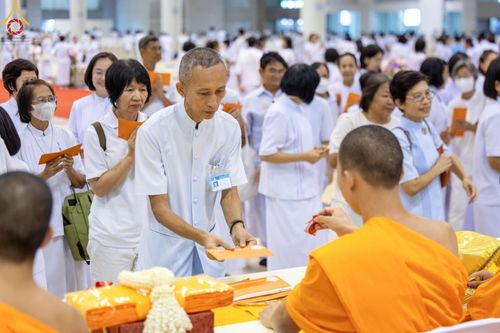 ภาพ No.139803:พิธีมุทิตาพระมหาอุปสมบทอุทิศชีวิต วันอาทิตย์ต้นเดือนที่ 2 มิถุนายน พ.ศ. 2567 ณ ห้องแก้วสารพัดนึก 1 วัดพระธรรมกาย