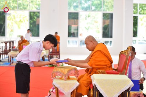 ภาพ No.152542:พิธียกฉัตรขาว 5 ชั้น กางกั้นถวายองค์พระประธาน อาคารปฏิบัติธรรมวัดสายสุวพรรณ ต.คลองสี่ อ.คลองหลวง จ.ปทุมธานี วันเสาร์ที่ 7 กันยายน พ.ศ. 2567