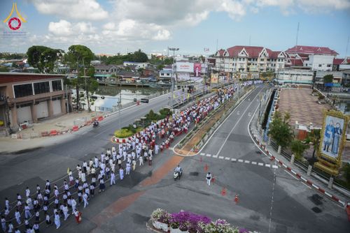 ภาพ No.211409:วันอาทิตย์ที่ 16 มีนาคม พ.ศ. 2568 ธรรมยาตราอัญเชิญพระบรมสารีริกธาตุ รอบเมืองปัตตานี ประดิษฐาน ณ ปทุมเจดีย์ เจดีย์พระพุทธเจ้า 5 พระองค์  ศูนย์อบรมเยาวชนปัตตานี