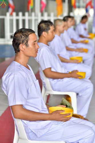 ภาพ No.230823:วันที่ 28 มิถุนายน พ.ศ. 2568 พิธีตัดปอยผมและปลงผม โครงการบวชพระนานาชาติ AEC & WAB รุ่นที่ 9 ณ วิหารคด 2 วัดพระธรรมกาย