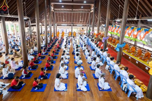 ภาพ No.192010:พิธีทอดผ้าป่าทำนุบำรุงศาสนสถาน ณ วัดสรรเพชญ ต.ยายชา อ.สามพราน จ.นครปฐม ในโครงการธรรมยาตรา กตัญญูบูชา มหาปูชนียาจารย์ พระมงคลเทพมุนี(สด จนฺทสโร) พระผู้ปราบมาร อนุสรณ์สถาน 7 แห่ง ปีที่ 13 วันที่ 9 มกราคม พ.ศ. 2568