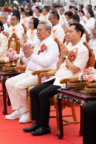 ภาพ No.210322:วันอาทิตย์ที่ 9 มีนาคม พ.ศ. 2568 พ่อเมืองโคราชจัดตักบาตรพระหมื่น ทำบุญเมือง 557 ปี