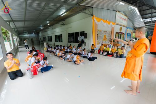 ภาพ No.181393:วันรวมพลังเด็กดีวีสตาร์ ครั้งที่ 17 ณ ธุดงคสถานสุราษฎร์ธานี ต.ขุนทะเล อ.เมือง จ.สุราษฎร์ธานี วันที่ 9 ธันวาคม พ.ศ. 2567