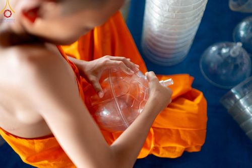 ภาพ No.60876:V.37 ยิ่งกว่าดี เพื่อ 80 ปีของพ่อ ภาพการเตรียมงานของหน่วยงานต่างๆ เพื่อพิธีฉลองอายุวัฒนมงคล 80 ปี หลวงพ่อธัมมชโย และรับถวายมหาสังฆทาน 10,000 กว่าวัดทั่วประเทศ ในวันคุ้มครองโลก วันจันทร์ที่ 22 เมษายน พ.ศ. 2567