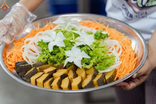 ภาพ No.157006:โครงการ อุบาสกแก้ว อุบาสิกาแก้ว รุ่นที่ 3 ตัวแทนทอดกฐินสามัคคีทั่วไทย 30,000 วัด ระหว่างวันที่ 20-22 กันยายน พ.ศ. 2567 ณ ธุดงคสถานชลบุรี