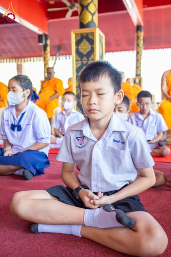 ภาพ No.205065:พิธีทอดผ้าป่าทำนุบำรุงศาสนสถาน ณ วัดบ่อทอง ตำบลคูขวาง อำเภอลาดหลุมแก้ว จังหวัดปทุมธานี ในโครงการธรรมยาตรา กตัญญูบูชา มหาปูชนียาจารย์ พระมงคลเทพมุนี(สด จนฺทสโร) พระผู้ปราบมาร อนุสรณ์สถาน 7 แห่ง ปีที่ 13 วันที่ 30 มกราคม พ.ศ. 2568 