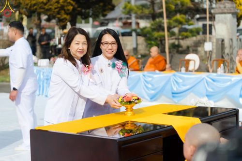 ภาพ No.132221:พิธีประดิษฐานยอดอุโบสถ บูชาธรรม 80 ปี หลวงพ่อธัมมชโย ณ วัดพระธรรมกายโทชิหงิ ประเทศญี่ปุ่น วันอาทิตย์ที่ 24 มีนาคม พ.ศ. 2567