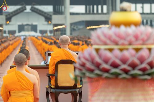 ภาพ No.122019:พิธีจุดประทีปถวายเป็นพุทธบูชา และบูชาธรรมมหาปูชนียาจารย์ พระมงคลเทพมุนี(สด จนฺทสโร) ในโครงการธรรมยาตรา กตัญญูบูชา มหาปูชนียาจารย์ พระมงคลเทพมุนี(สด จนฺทสโร) พระผู้ปราบมาร อนุสรณ์สถาน 7 แห่ง ปีที่ 12 วันที่ 31 มกราคม พ.ศ. 2567 ณ วัดพระธรรมกาย จ.ปทุมธานี