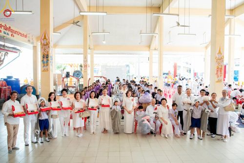 ภาพ No.192320:พิธีทอดผ้าป่าทำนุบำรุงศาสนสถาน ณ วัดเทพพล แขวงบางพรม เขตตลิ่งชัน กรุงเทพมหานคร ในโครงการธรรมยาตรา กตัญญูบูชา มหาปูชนียาจารย์ พระมงคลเทพมุนี(สด จนฺทสโร) พระผู้ปราบมาร อนุสรณ์สถาน 7 แห่ง ปีที่ 13 วันที่ 9 มกราคม พ.ศ. 2568