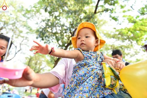 ภาพ No.111275:กิจกรรมงานวันเด็กแห่งชาติ รวมพลังเด็กเก่งและดี สร้างความดีสากล ปีที่ 6 ร่วมจัดโดย เทศบาลเมืองท่าโขลง พุทธสมาคมปทุมธานี องค์การบริหารส่วนตำบลคลองสาม ณ วัดพระธรรมกาย จ.ปทุมธานี วันที่ 13 มกราคม พ.ศ. 2567