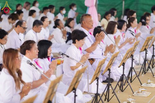 ภาพ No.301041:วันที่ 23 มกราคม พ.ศ. 2569 พิธีถวายภัตตาหารเป็นสังฆทาน แด่พระธรรมยาตรา ณ อนุสรณ์สถานบางปลา วัดบางปลา อำเภอบางเลน จังหวัดนครปฐม ในโครงการธรรมยาตรา กตัญญูบูชา มหาปูชนียาจารย์ พระมงคลเทพมุนี(สด จนฺทสโร) พระผู้ปราบมาร อนุสรณ์สถาน 7 แห่ง ปีที่ 14