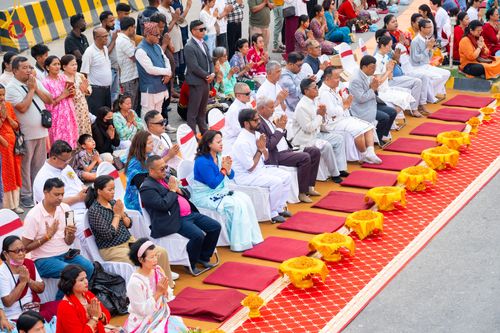 ภาพ No.317072:วันเสาร์ที่ 28 มีนาคม พ.ศ.2569 ธรรมยาตราจาริก ณ ซุ้มประตูลุมพินีเกต(Lumbini Gate) ประเทศเนปาล