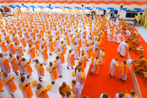 ภาพ No.281256:วันที่ 4 ธันวาคม พ.ศ. 2568 พิธีบรรพชาสามเณร ในโครงการบวชบูชาธรรมมหาปูชนียาจารย์  ณ วัดกลางพระอารามหลวง จังหวัดบุรีรัมย์