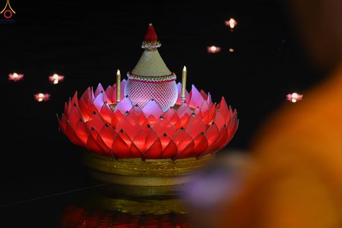 ภาพ No.301361:วันที่ 22 มกราคม พ.ศ. 2569 พิธีลอยประทีปธรรมถวายเป็นพุทธบูชา และบูชาธรรมมหาปูชนียาจารย์  ณ อนุสรณ์สถานลำดับที่ 5 สถานที่เผยแผ่วิชชาธรรมกายครั้งแรก อนุสรณ์สถานบางปลา วัดบางปลา อำเภอบางเลน จังหวัดนครปฐม ในโครงการธรรมยาตรา กตัญญูบูชา มหาปูชนียาจารย์ พระมงคล