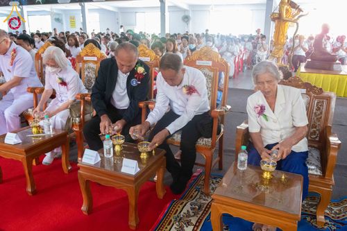 ภาพ No.295687:วันที่ 15 มกราคม พ.ศ. 2569 พิธีทอดผ้าป่าทำนุบำรุงศาสนสถาน ณ วัดโบสถ์บน ต.บางคูเวียง จ.นนทบุรี อนุสรณ์สถานลำดับที่ 4 สถานที่เกิดด้วยกายธรรม ในโครงการธรรมยาตรา กตัญญูบูชา มหาปูชนียาจารย์ พระมงคลเทพมุนี(สด จนฺทสโร) พระผู้ปราบมาร อนุสรณ์สถาน 7 แห่ง ปีที่ 14