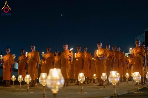ภาพ No.312259:วันอังคารที่ 3 มีนาคม พ.ศ.2569 พิธีเวียนประทักษิณและจุดมาฆประทีป (ภาพชุดที่ 2) ณ ลานธรรมพระมหาธรรมกายเจดีย์ วัดพระธรรมกาย