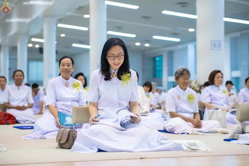 ภาพ No.281142:วันที่ 21 ธันวาคม พ.ศ.2568 พิธีมุทิตาหลวงพ่อทัตตชีโว ณ ห้องแก้วสารพัดนึก วัดพระธรรมกาย